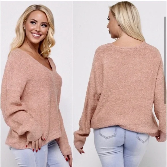 LAST ONE: Blushing rose boucle knit pullover women’s soft cozy warm sweater top - Picture 2 of 2